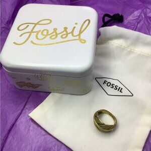 Fossil Brass-Toned Ring with Pouch size 7